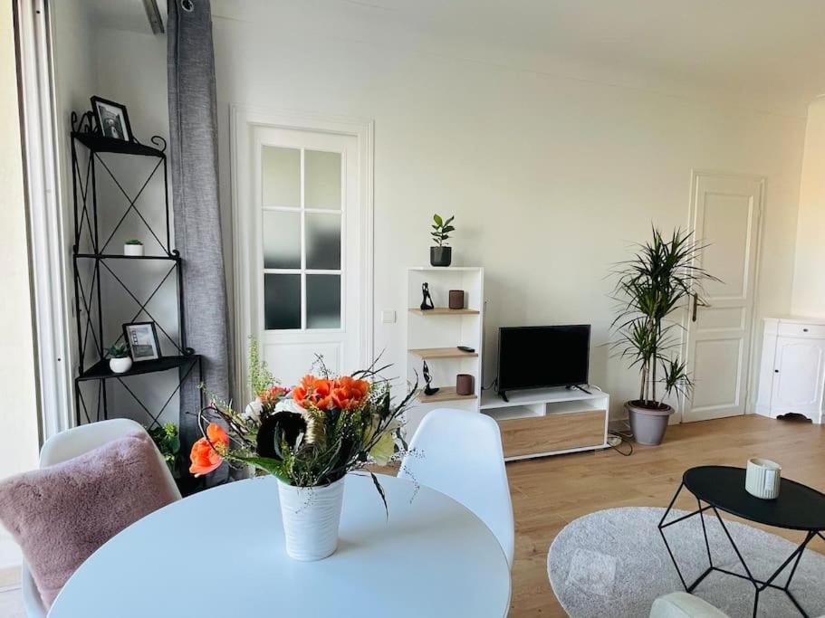 Apartment Cosy La Promenade Des Nizza